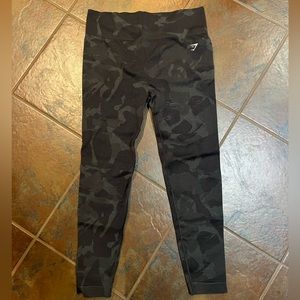 Black Camo Gymshark Leggings